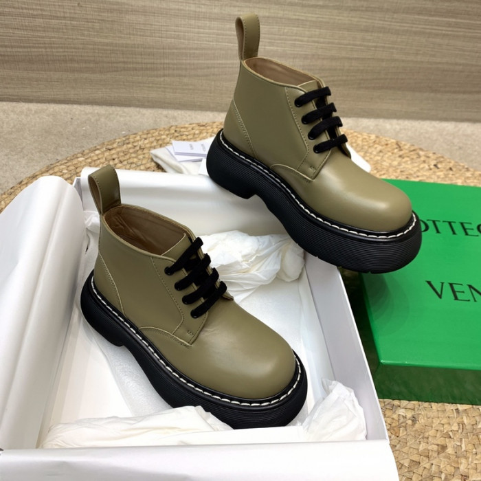 Bo*te*ga ve*ne*ta sneaker man +woman kickze bv-17