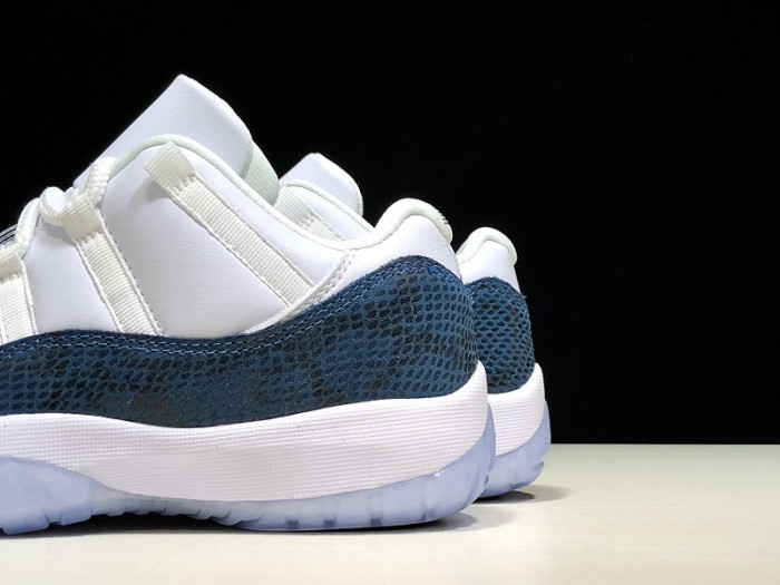 jordan 11 retro low snake navy (2019) - cd6846-102