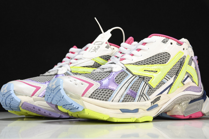 bl runner -copshoe bl 193