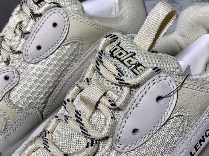 bl triple s trainers clear sole gold and white 541624 w09o1 9005