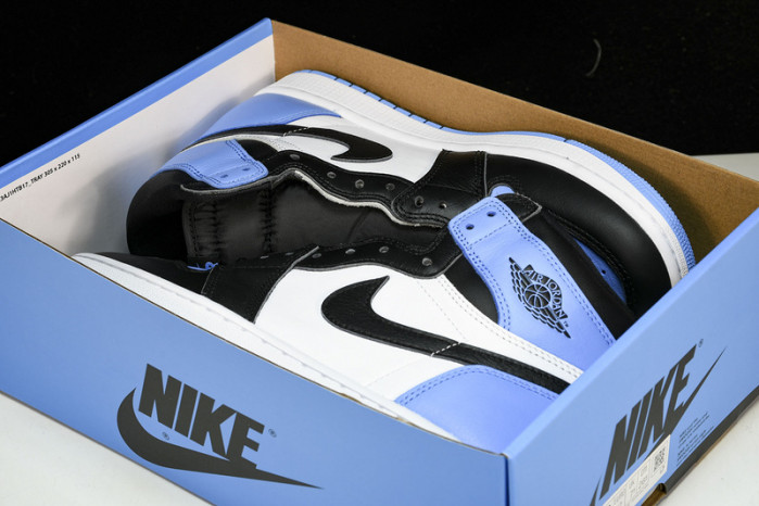 air jordan 1 retro high og "university blue" dz5485-400