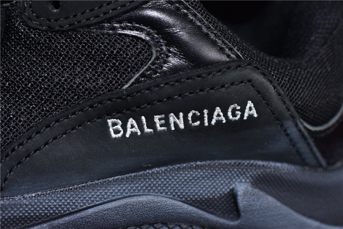 bl triple s trainer 